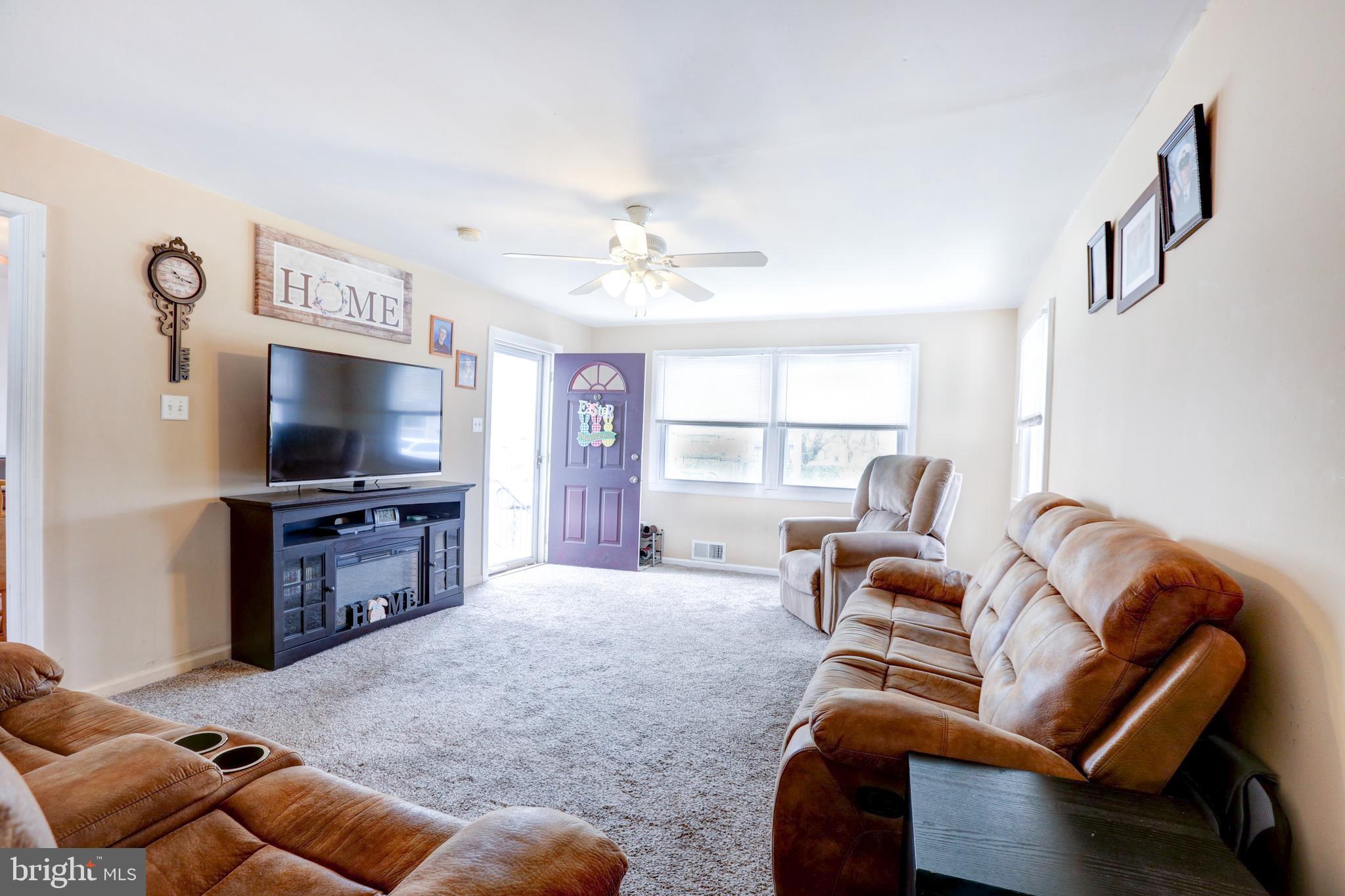 255 B Street Carneys Point, NJ 08069 - Photo 12 of 42