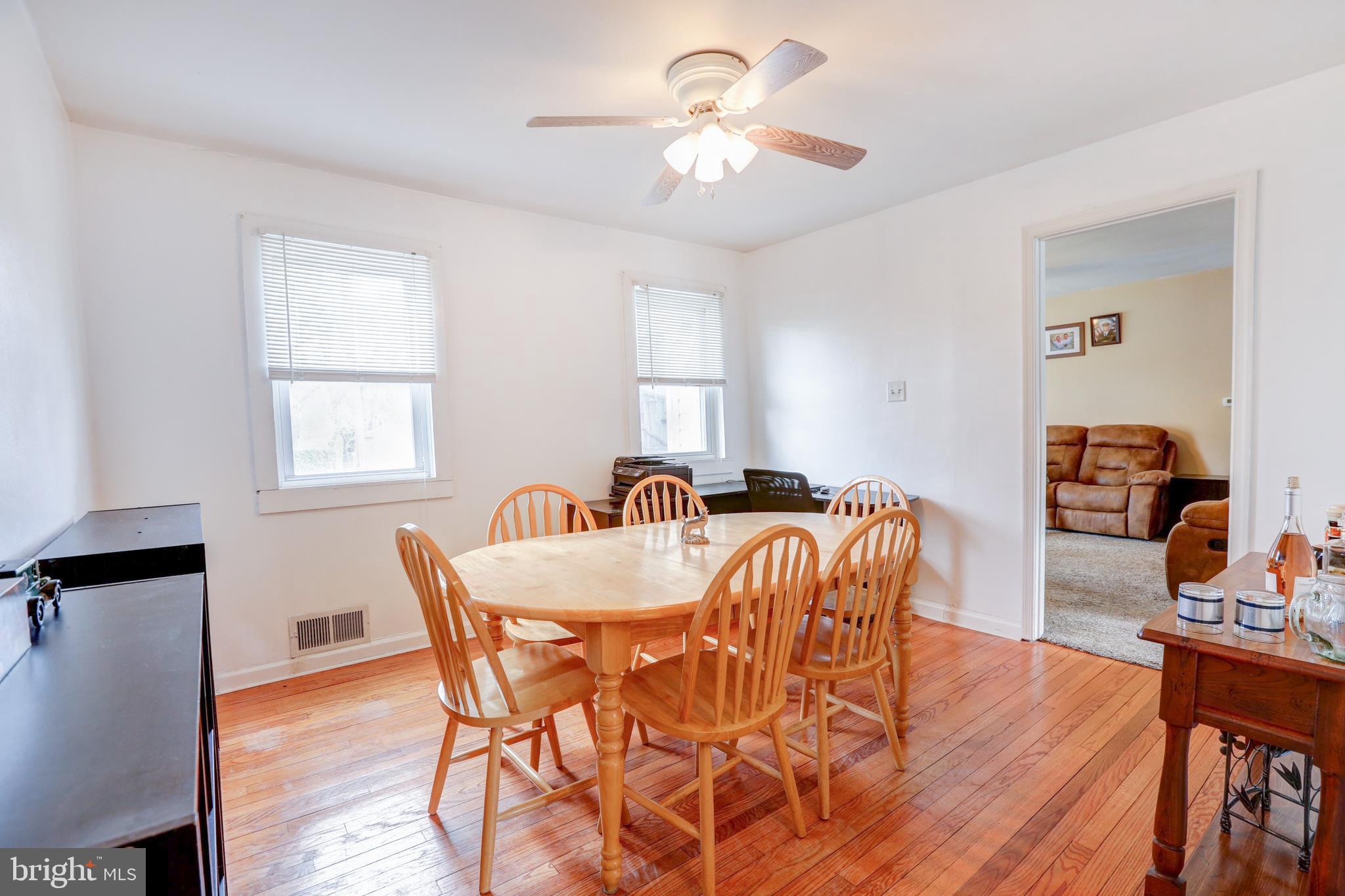 255 B Street Carneys Point, NJ 08069 - Photo 14 of 42