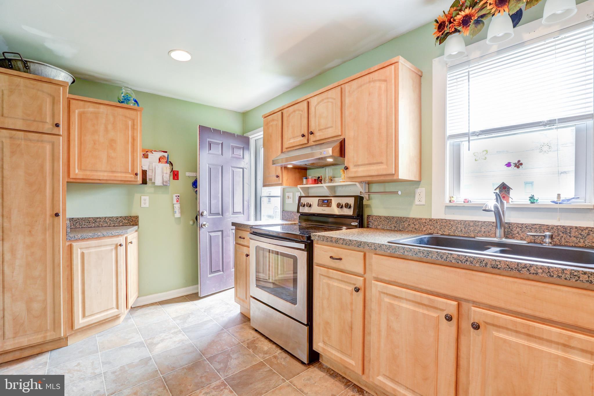 255 B Street Carneys Point, NJ 08069 - Photo 21 of 42