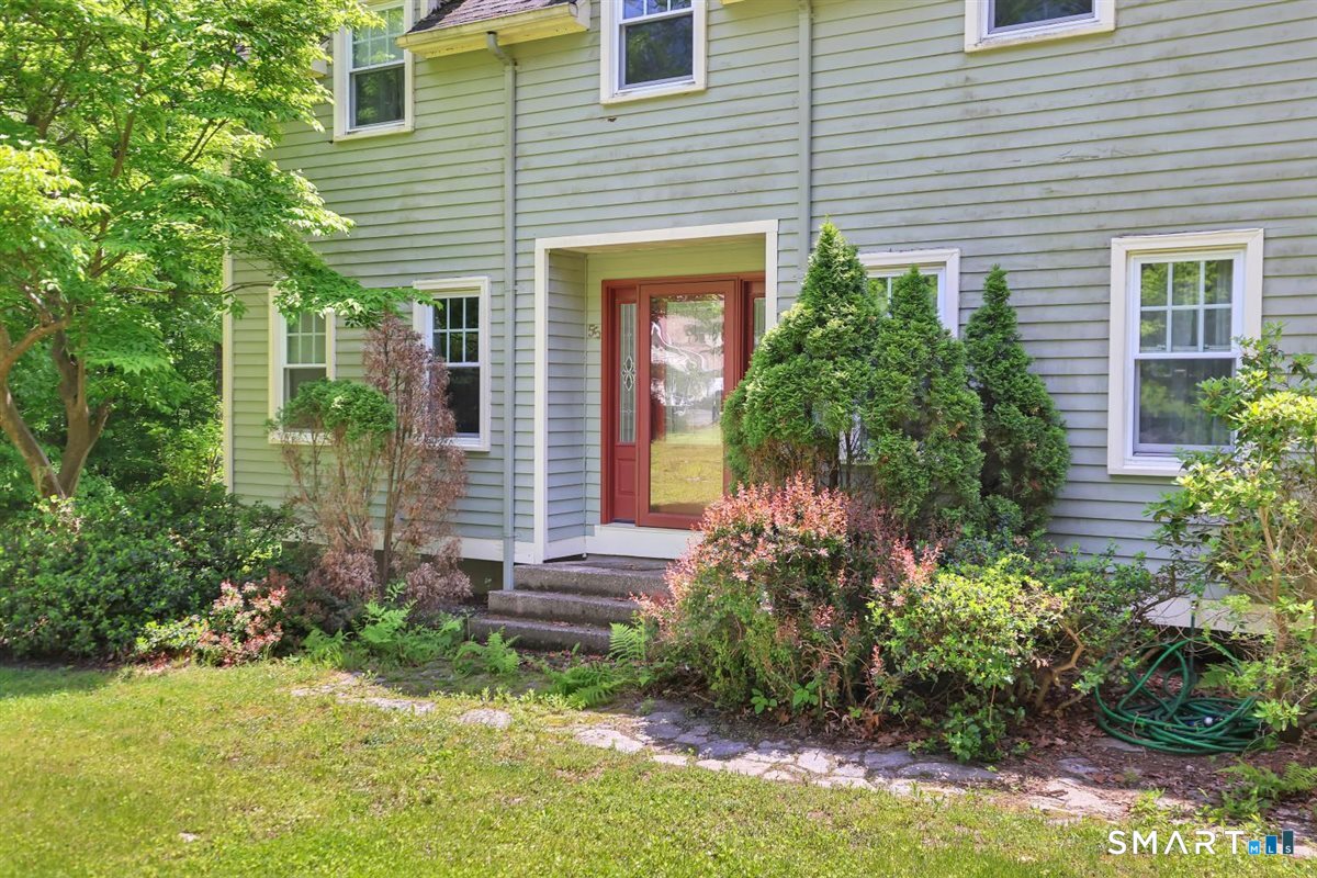 55 Burr Road Haddam, CT 06441 - Photo 3 of 28