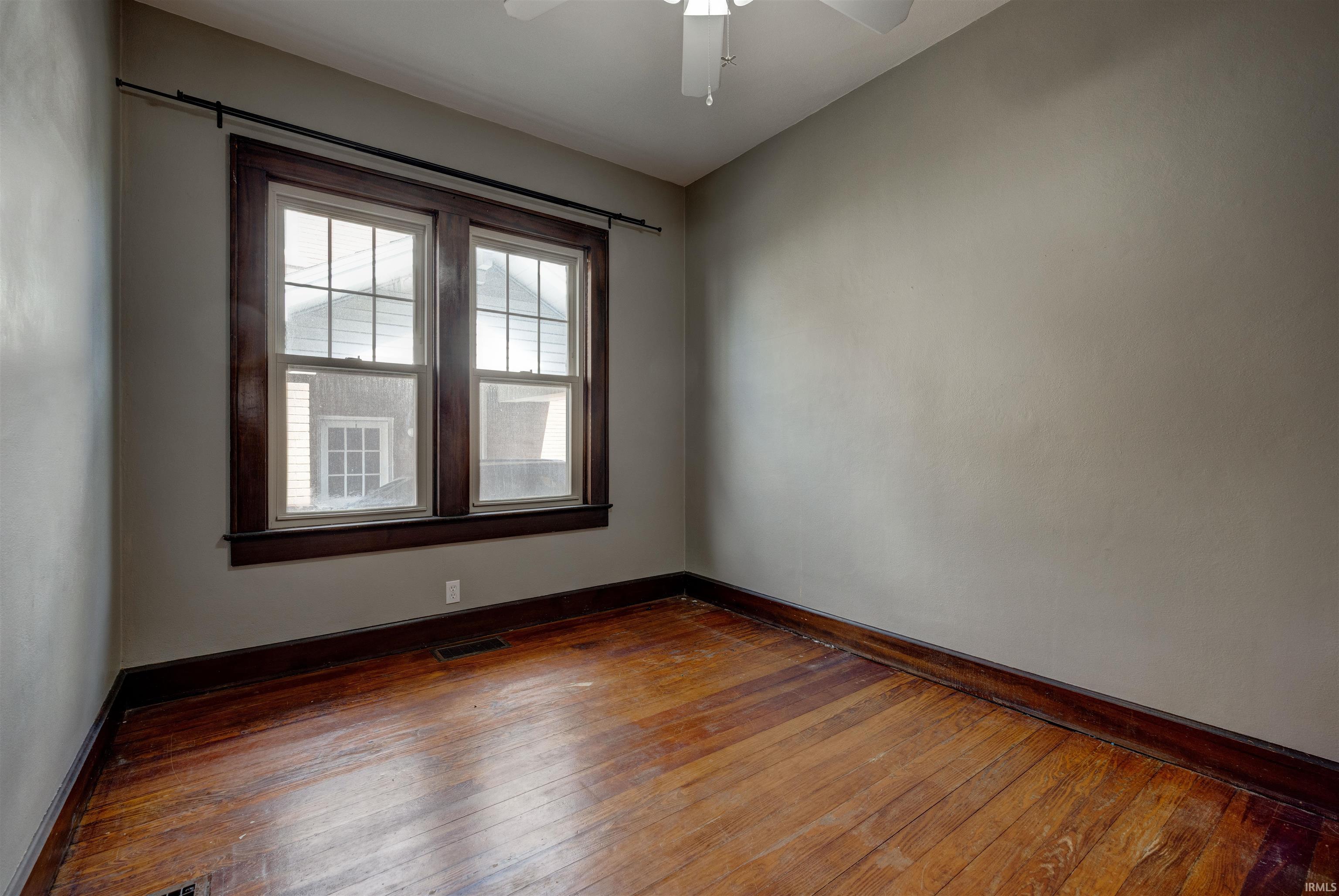 310 East 5th Street Jasper, IN 47546 - Photo 28 of 47
