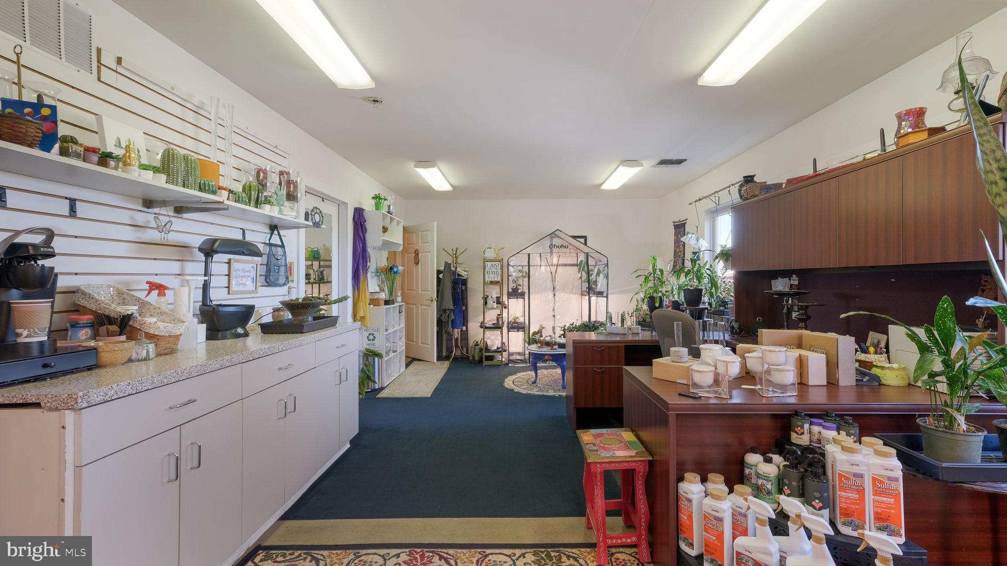 7078 Easton Road Pipersville, PA 18947 - Photo 32 of 45 a view of a kitchen and dining room