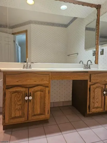 $2,900 | 95 Laurelwood Court, Rockaway, NJ 07866