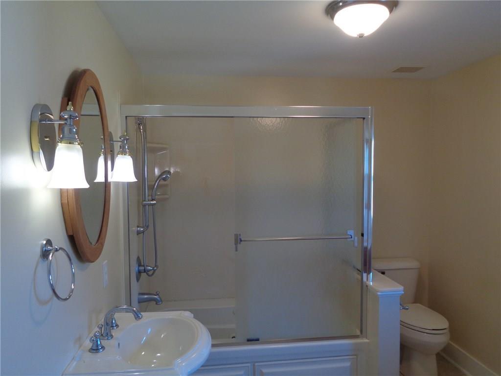 308 Dover Road Springfield, OH 45504 - Photo 8 of 20 Gallery Image 8