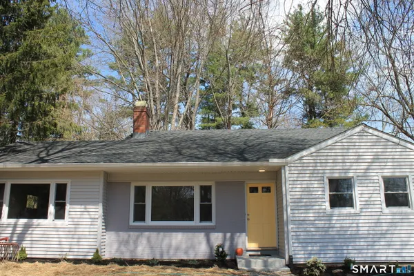 $364,900 | 134 Sunset Street, Windsor Locks, CT 06096