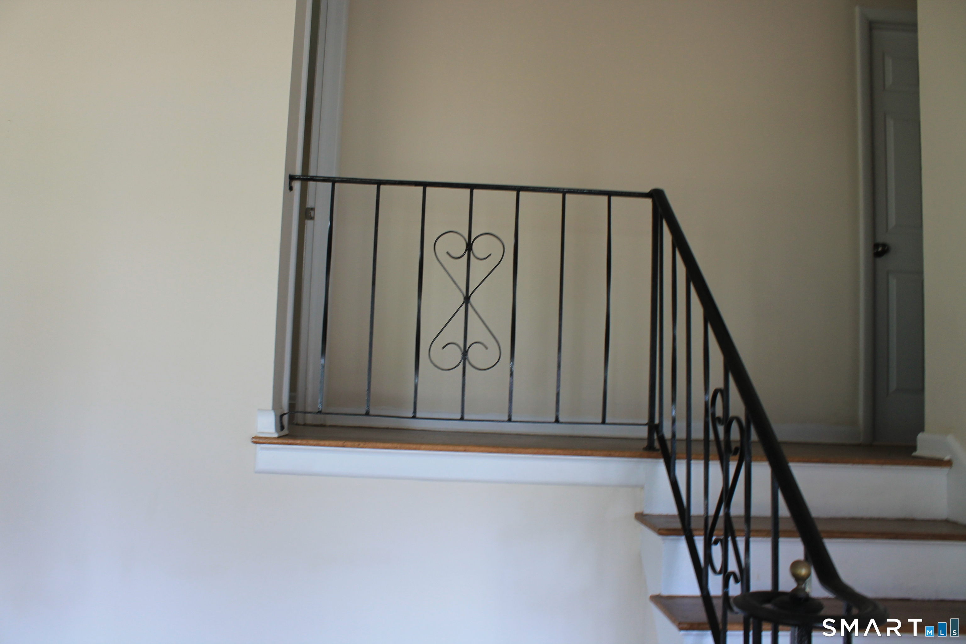 134 Sunset Street Windsor Locks, CT 06096 - Photo 11 of 23