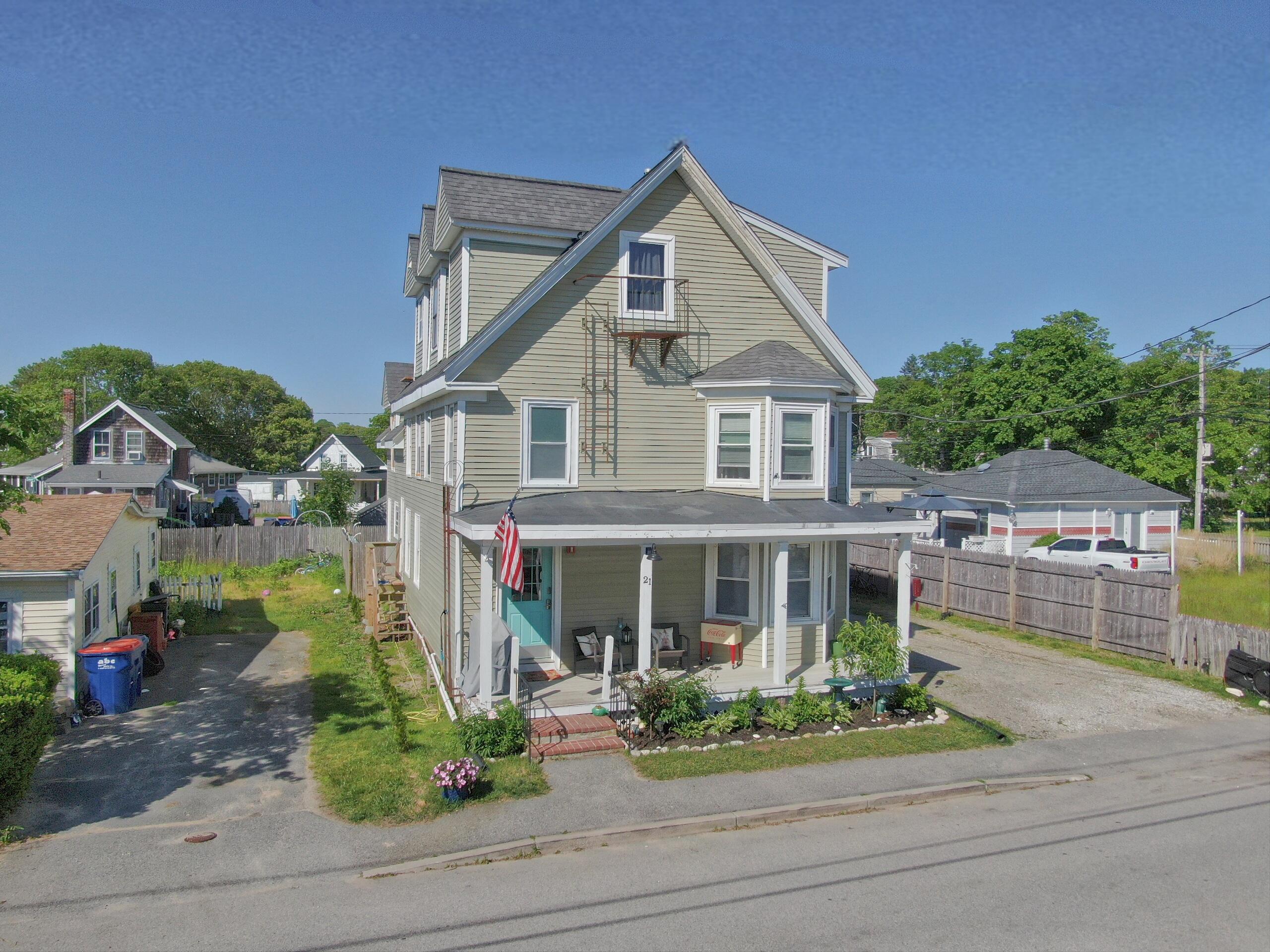 21 12th Avenue, Unit 1 Wareham, MA 02571 - Photo 3 of 28 1000095178