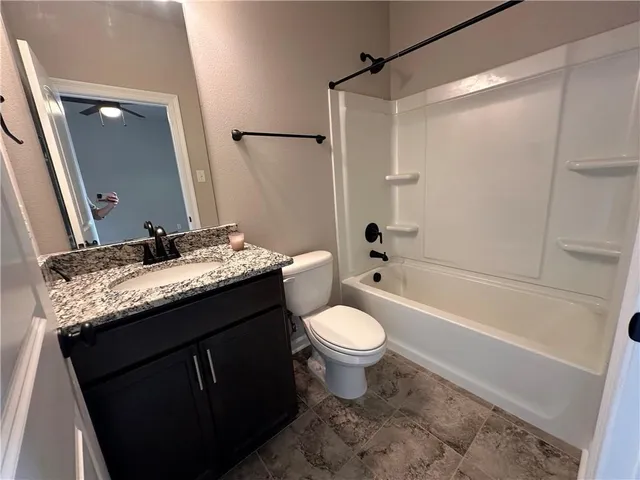 $1,500 | 29698 Elmore McKigney Lane, Unit 4, Springfield, LA 70462