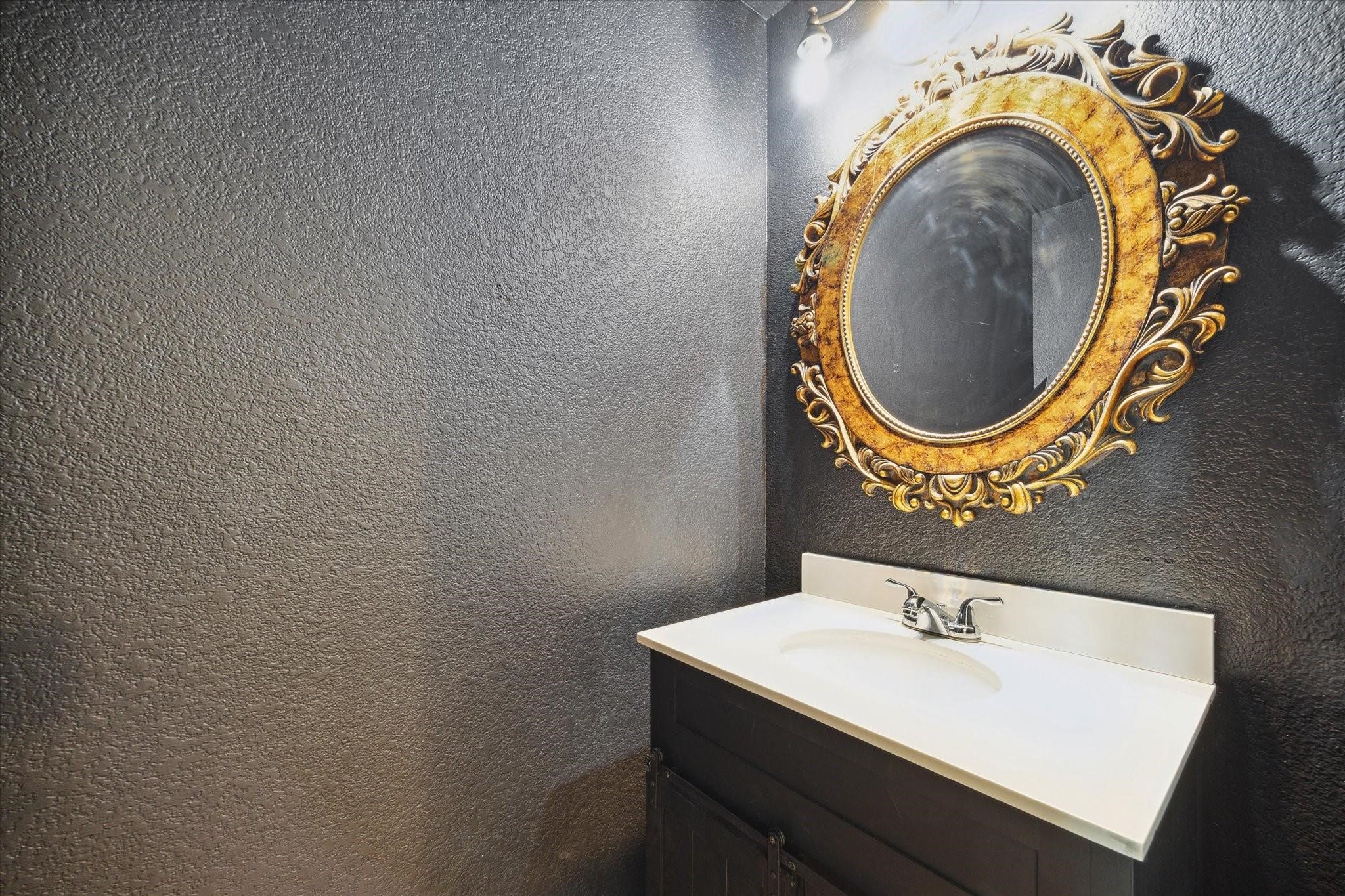 2218 Heath Ridge Lane Rosenberg, TX 77469 - Photo 12 of 14 Powder room down