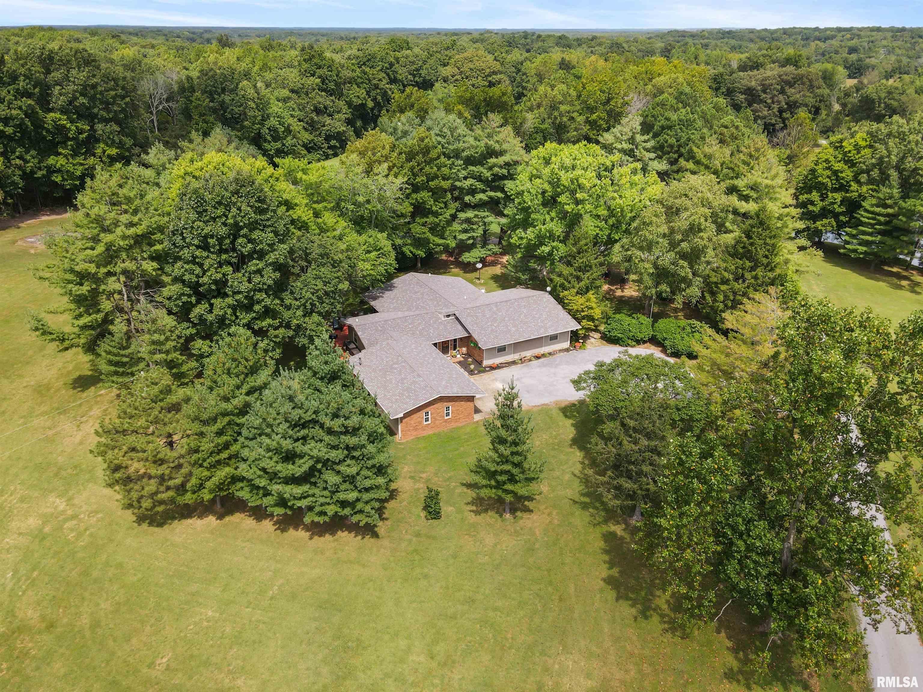 2585 Dylan Drive Marion, IL 62959 - Photo 6 of 48