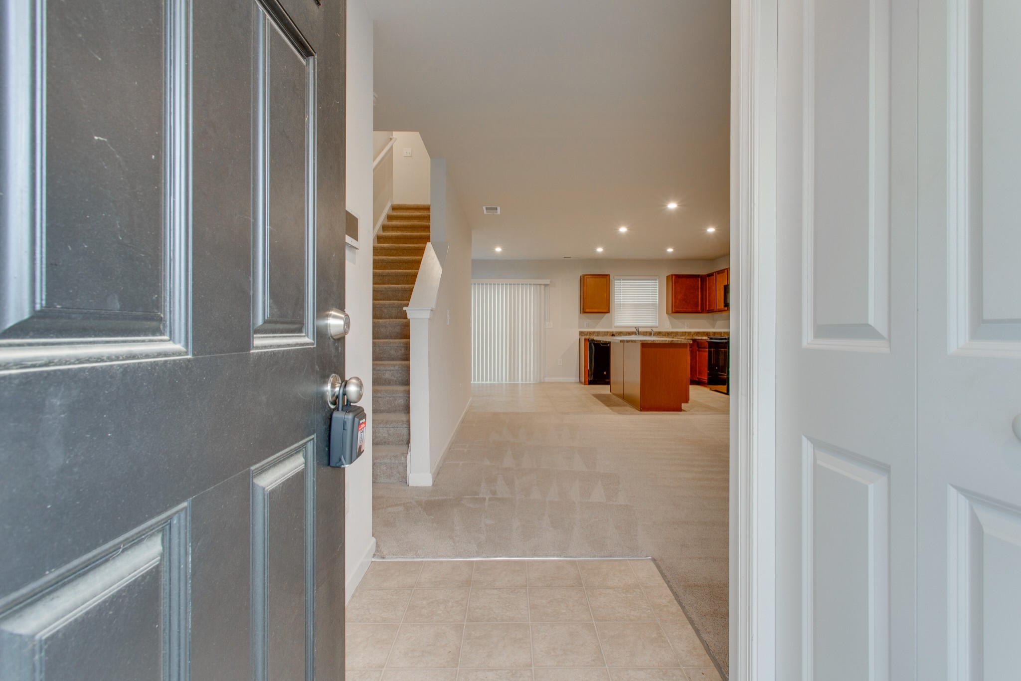 5580 Compass Way Christiana, TN 37037 - Photo 4 of 27 Gallery Image 4