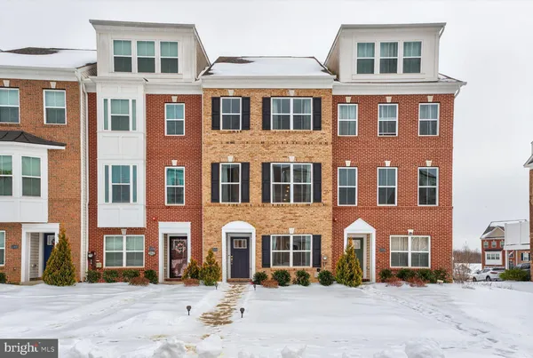 $360,000 | 11504 Mary Shelley Place, White Plains, MD 20695