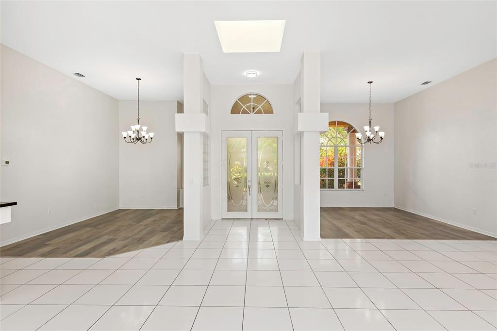 8827 Helmsly Lane Hudson, FL 34667 - Photo 4 of 23