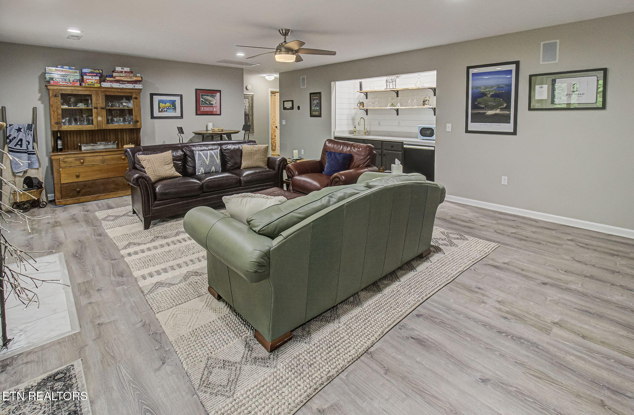302 Tanasi Point Loudon, TN 37774 - Photo 36 of 60 IMG_2246