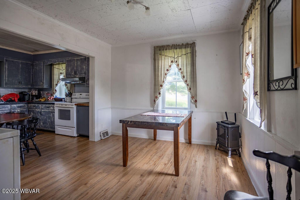 1306 West Valley Road Loganton, PA 17747 - Photo 16 of 39 Dining 1
