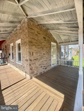 $2,800 | 403 South Main Street, Ambler, PA 19002