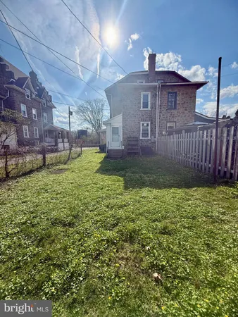 $2,800 | 403 South Main Street, Ambler, PA 19002