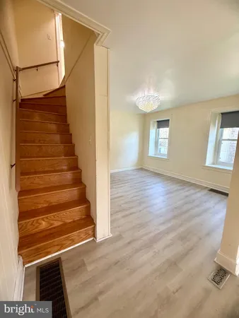 $2,800 | 403 South Main Street, Ambler, PA 19002