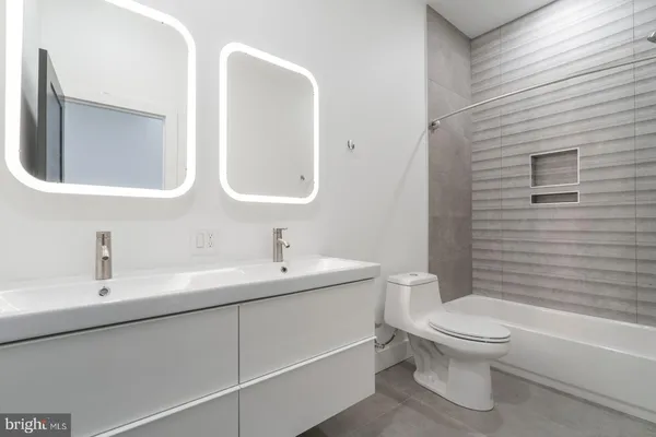 $1,350 | 3222 Turner Street, Unit A, Philadelphia, PA 19121