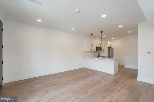 $1,350 | 3222 Turner Street, Unit A, Philadelphia, PA 19121