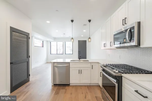 $1,350 | 3222 Turner Street, Unit A, Philadelphia, PA 19121