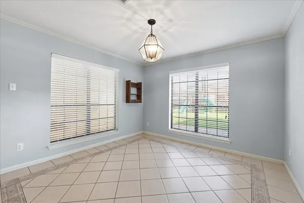$289,900 | 7095 Glen Willow Drive, Beaumont, TX 77706