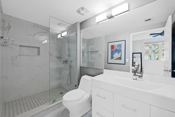 $425,000 | 2421 Northeast 65th Street, Unit 313, Fort Lauderdale, FL 33308