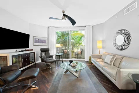 $425,000 | 2421 Northeast 65th Street, Unit 313, Fort Lauderdale, FL 33308