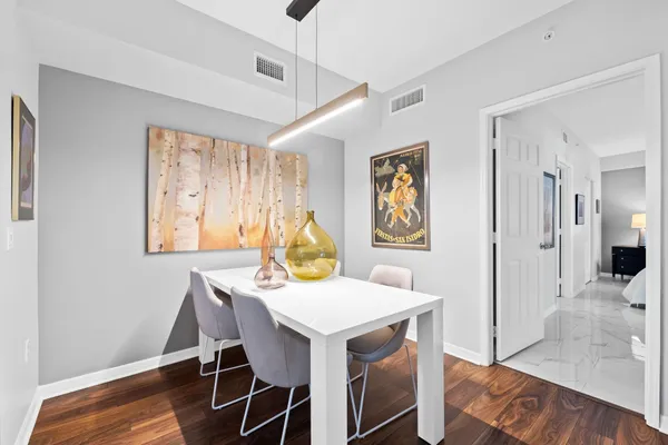 $425,000 | 2421 Northeast 65th Street, Unit 313, Fort Lauderdale, FL 33308