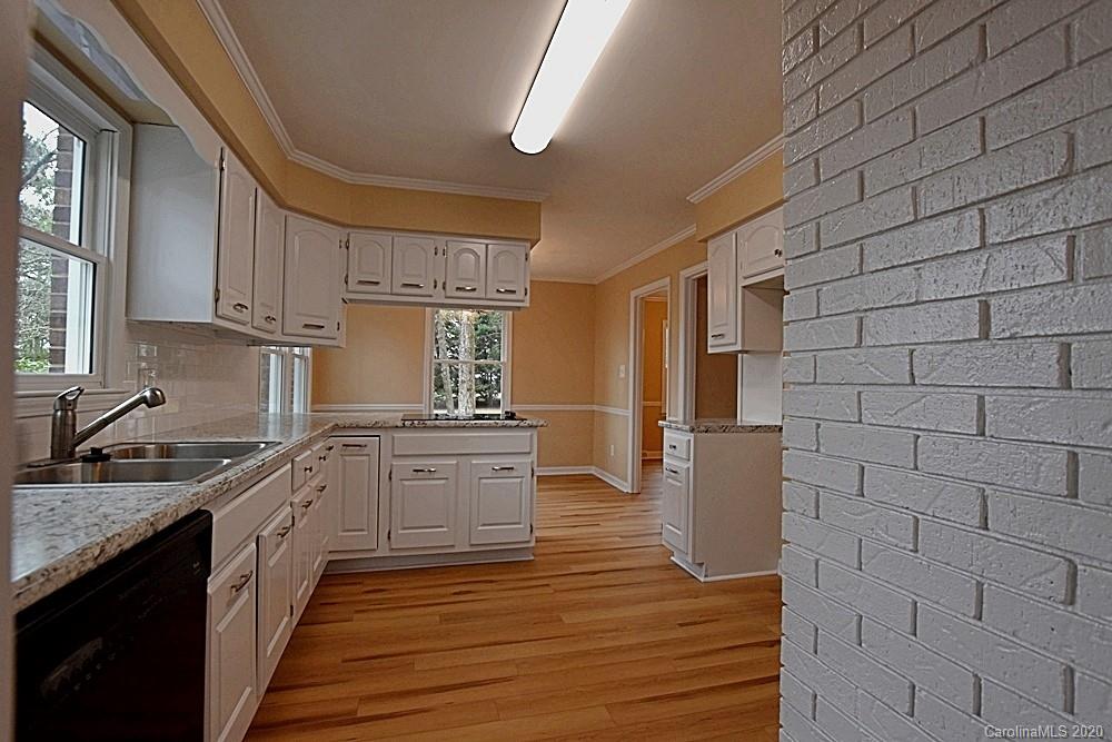 4006 Pennington Road Rock Hill, SC 29732 - Photo 10 of 27 Gallery Image 10