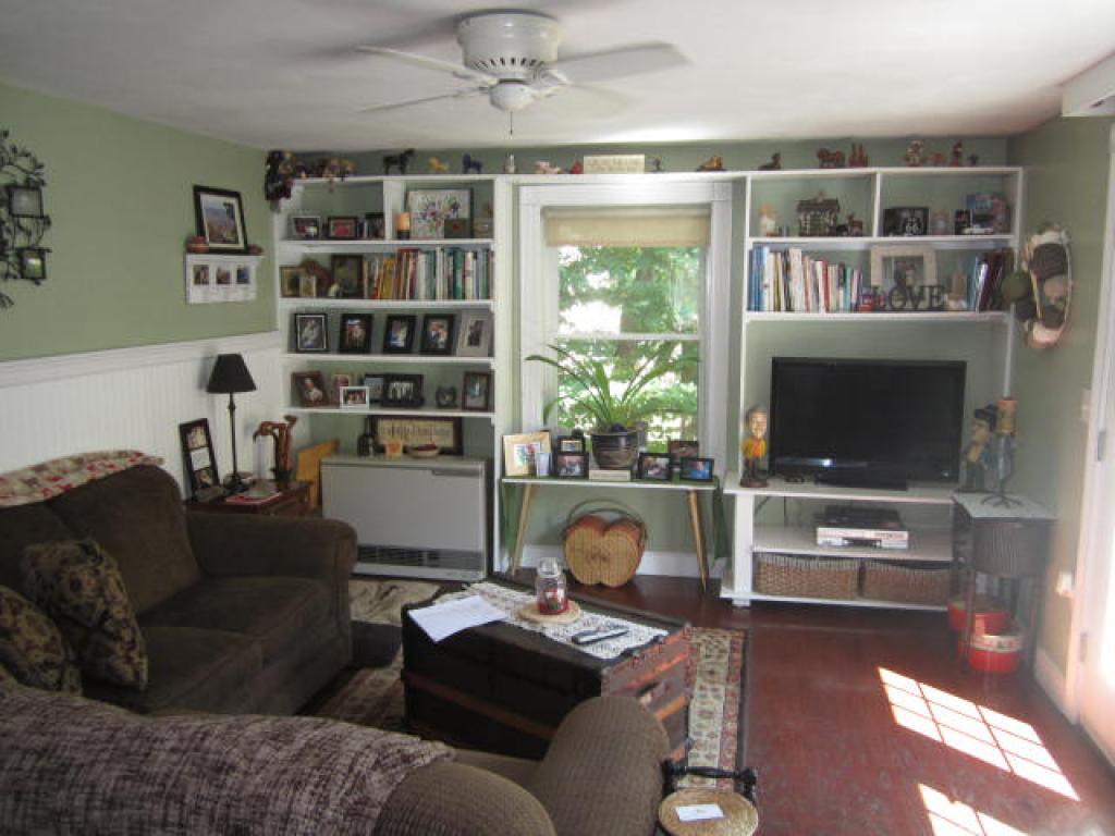 8 Laurel Hill Road Londonderry, NH 03053 - Photo 17 of 36 Gallery Image 17