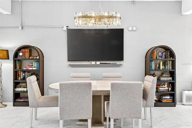 $1,895,000 | 105 Wimbledon Court, Redington Shores, FL 33708