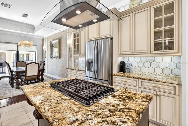 $1,895,000 | 105 Wimbledon Court, Redington Shores, FL 33708