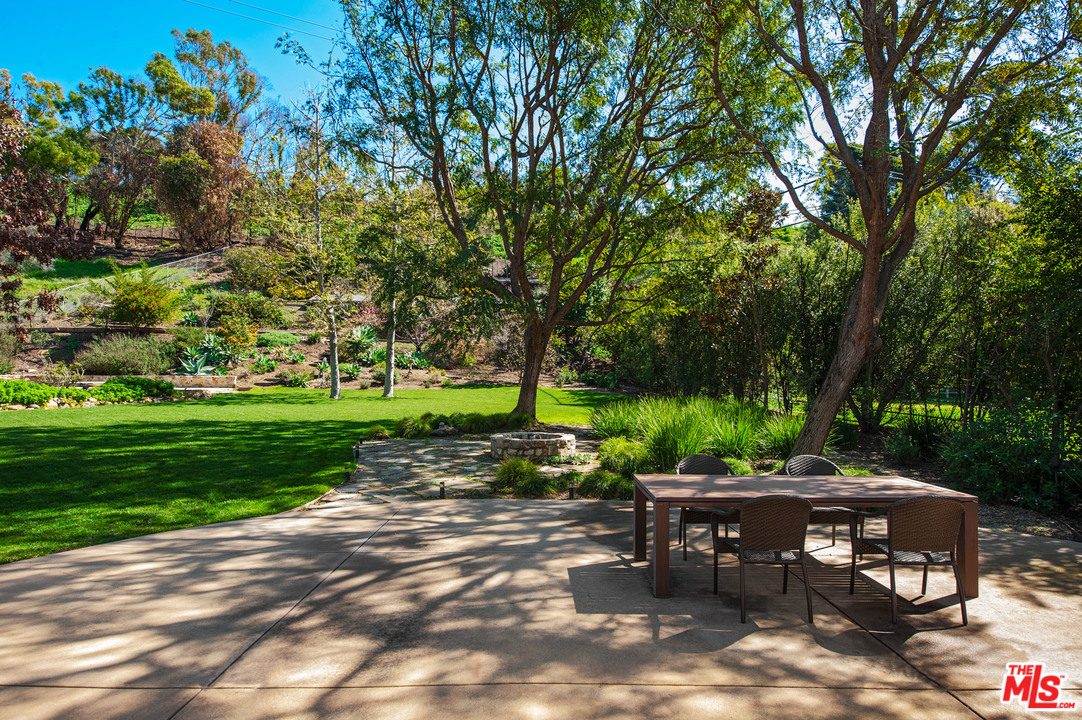 6172 Bonsall Drive Malibu, CA 90265 - Photo 28 of 40 a view of outdoor space yard and patio