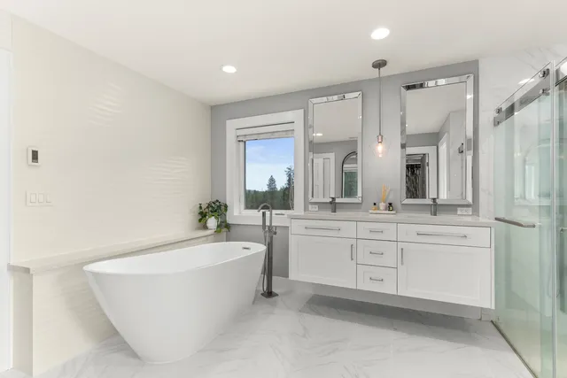 $1,115,000 | 16215 West Coulee Hite Road, Spokane, WA 99224