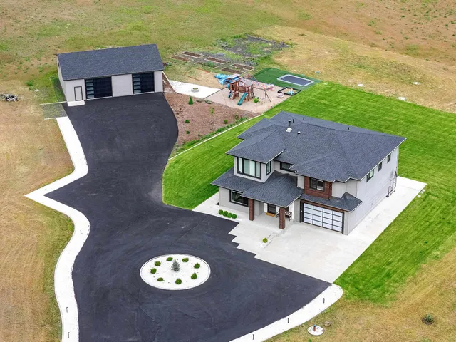 $1,115,000 | 16215 West Coulee Hite Road, Spokane, WA 99224