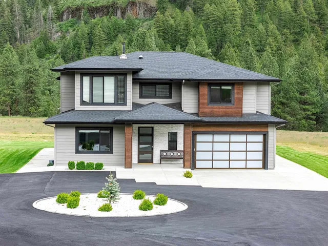 $1,115,000 | 16215 West Coulee Hite Road, Spokane, WA 99224