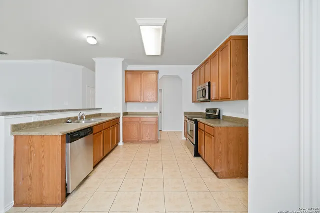 $2,050 | 109 Stampede Ranch, Selma, TX 78154