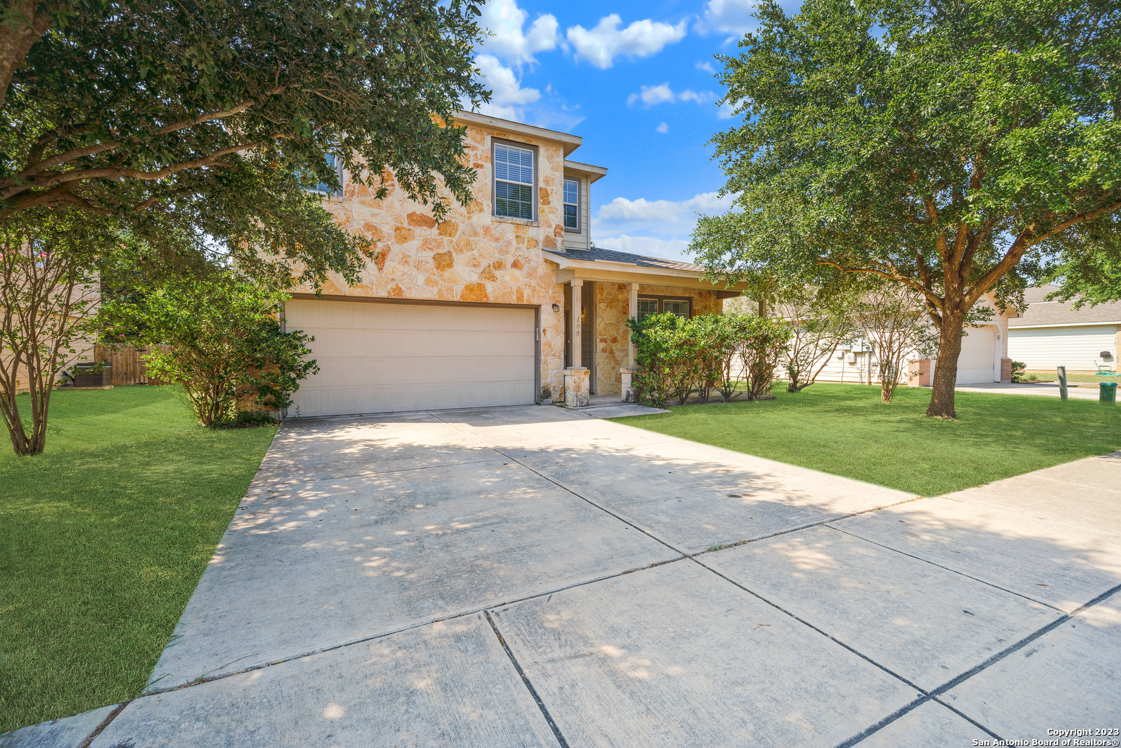 109 Stampede Ranch Selma, TX 78154 - Photo 3 of 33