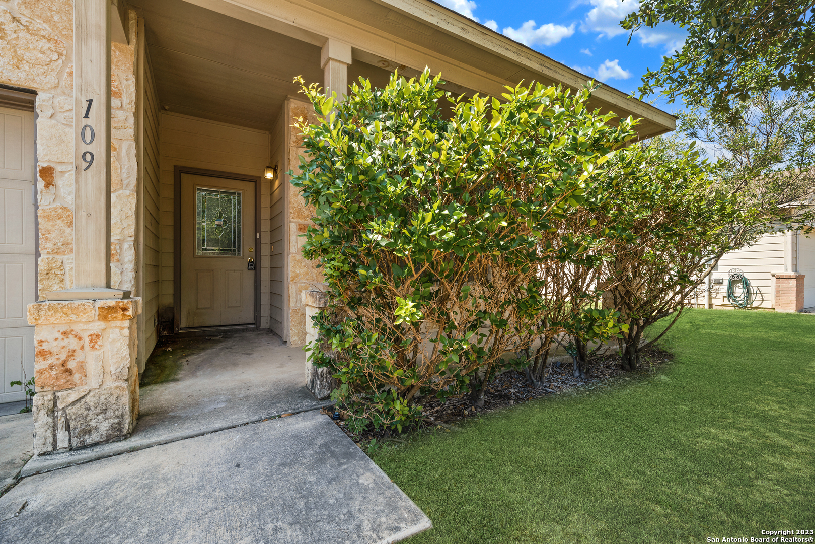 109 Stampede Ranch Selma, TX 78154 - Photo 4 of 33