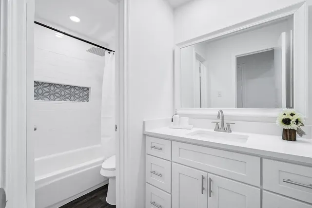 $1,950 | 2908 Camelot Lane, Missouri City, TX 77459