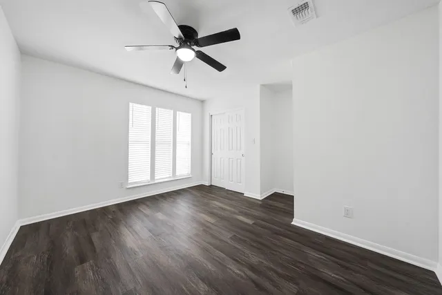 $1,950 | 2908 Camelot Lane, Missouri City, TX 77459