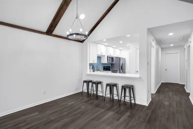 $1,950 | 2908 Camelot Lane, Missouri City, TX 77459