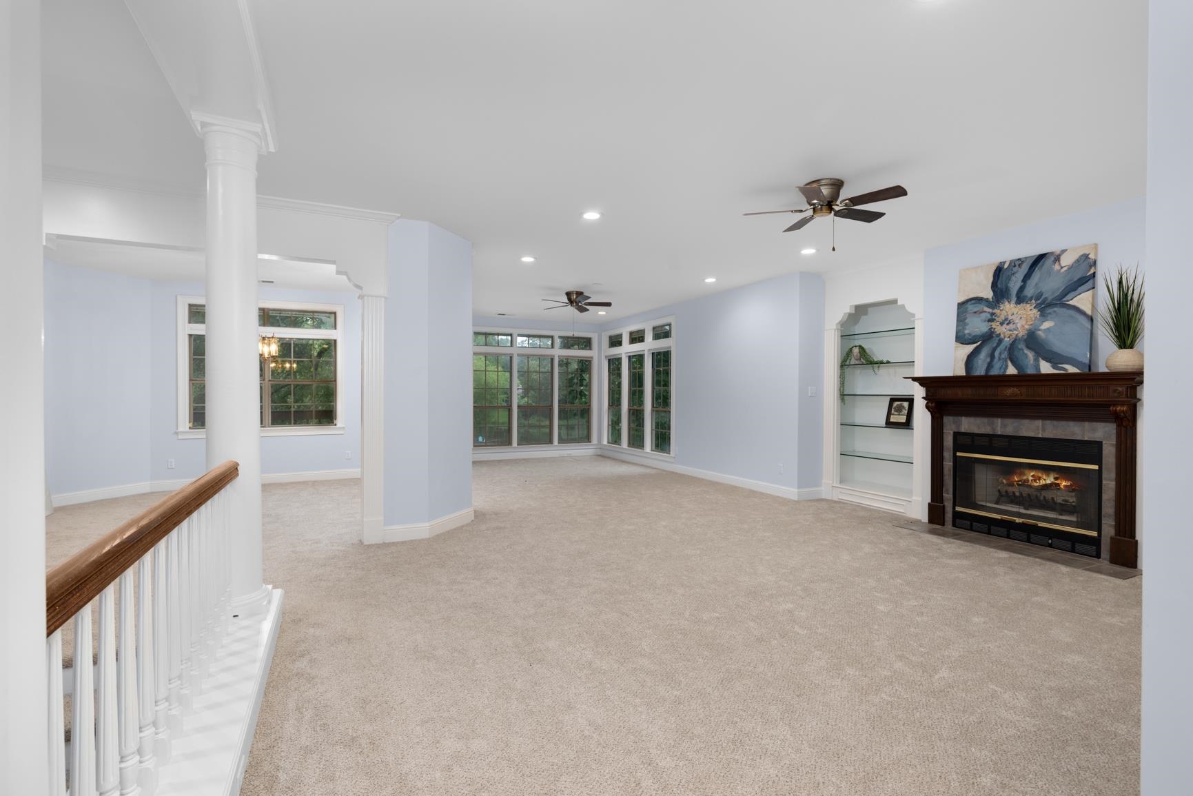 5798 North Sunset Point Memphis, TN 38135 - Photo 17 of 40 a view of livingroom with furniture