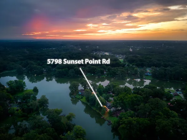 $499,000 | 5798 North Sunset Point, Memphis, TN 38135