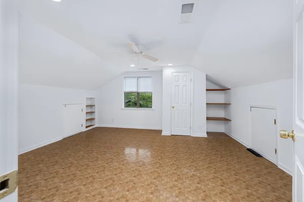 $499,000 | 5798 North Sunset Point, Memphis, TN 38135