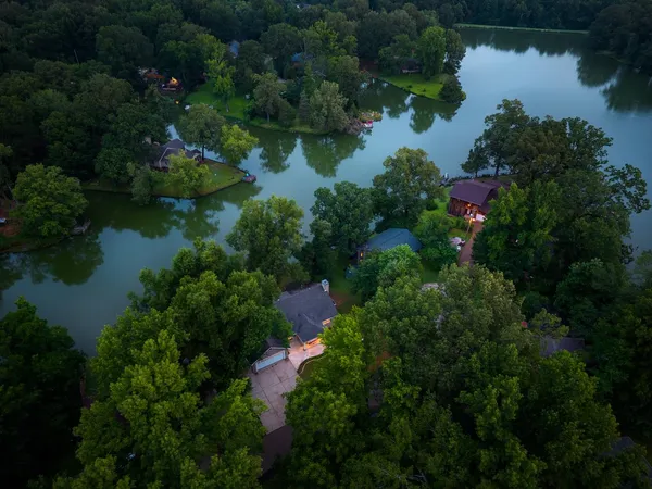 $499,000 | 5798 North Sunset Point, Memphis, TN 38135