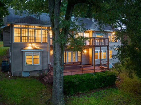 $499,000 | 5798 North Sunset Point, Memphis, TN 38135