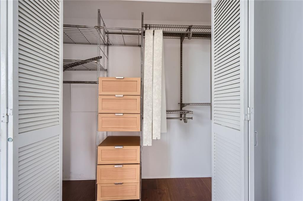 3481 Lakeside Drive Northeast, Unit 1107 Atlanta, GA 30326 - Photo 20 of 35 a bathroom with a shower
