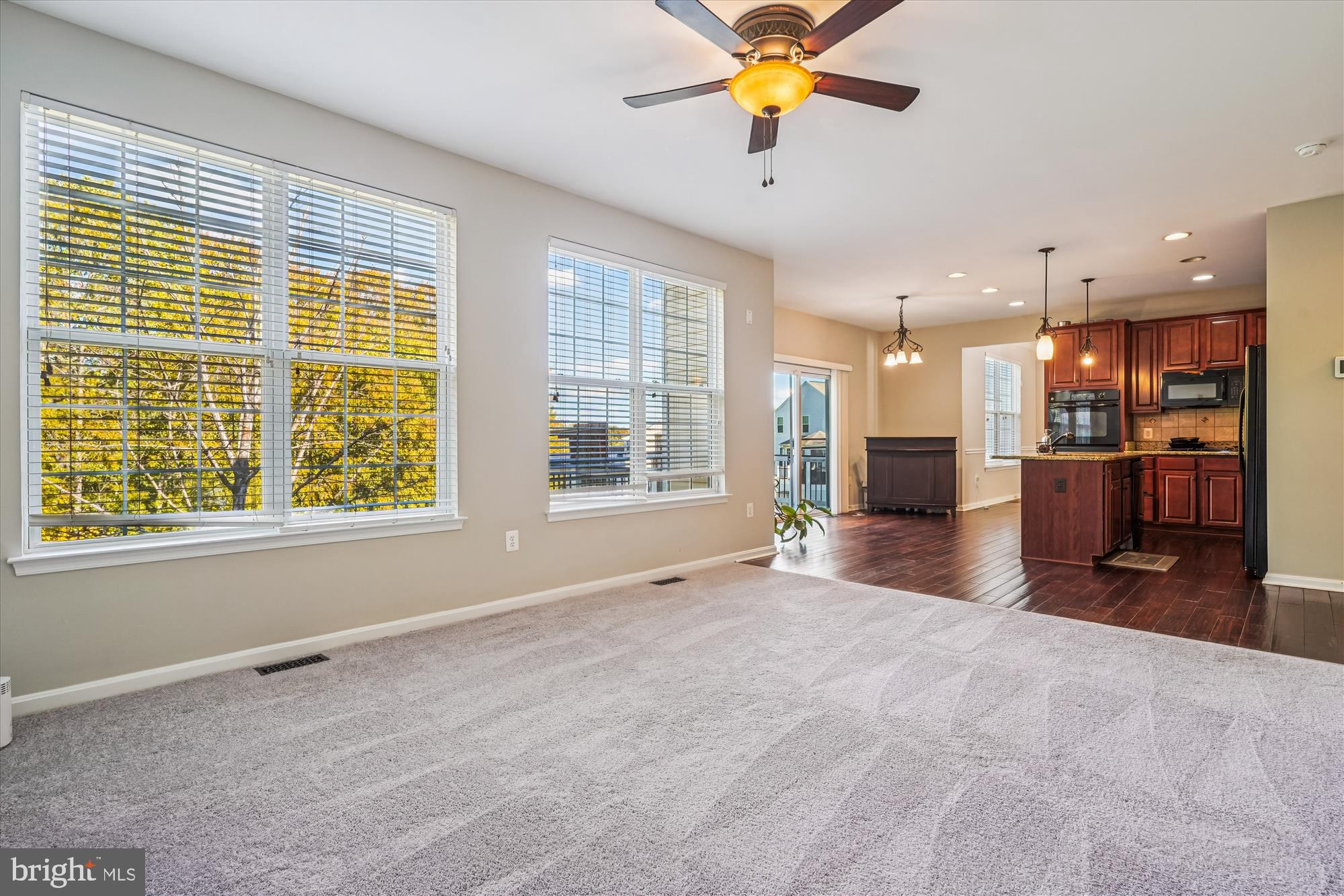 3318 Eagle Ridge Drive Woodbridge, VA 22191 - Photo 20 of 72 Family Room